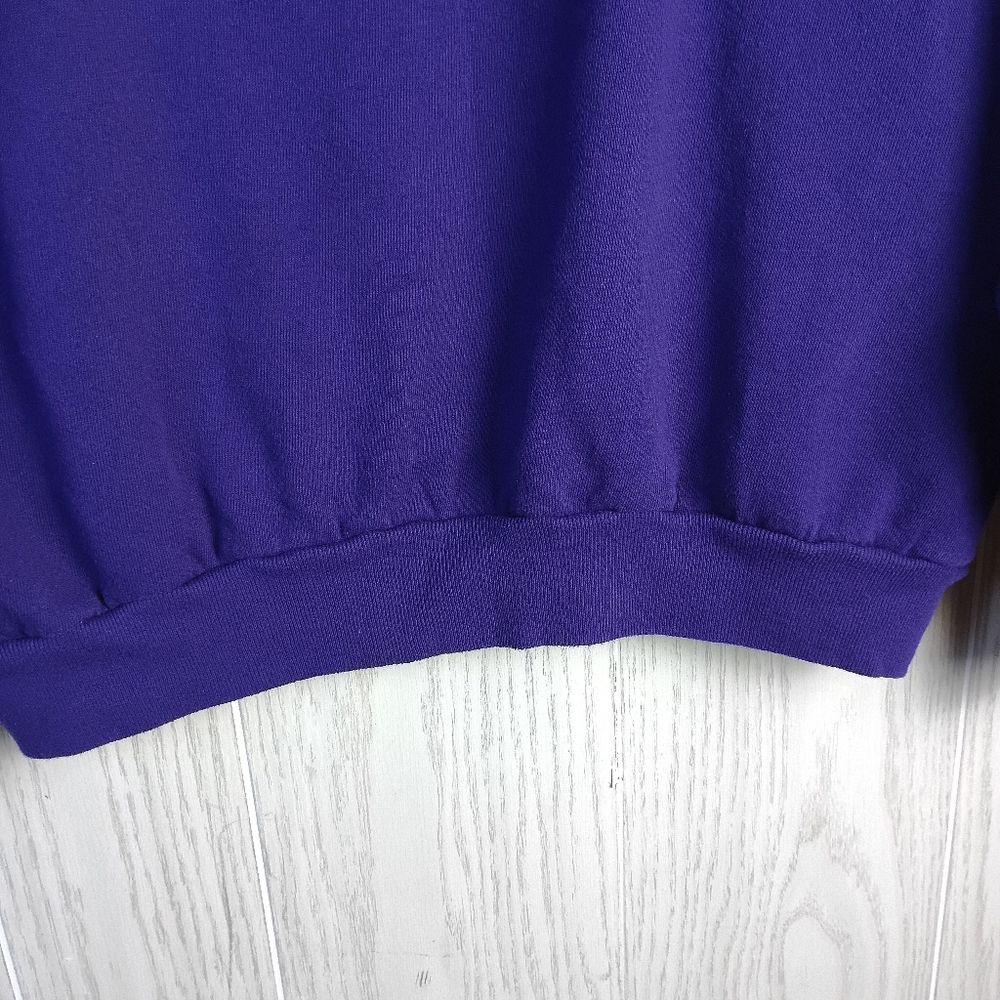Vintage Wisconsin Sweatshirt Men's XL 90s Jerzees Crewneck Purple Graphic Print. - Picture 5 of 12